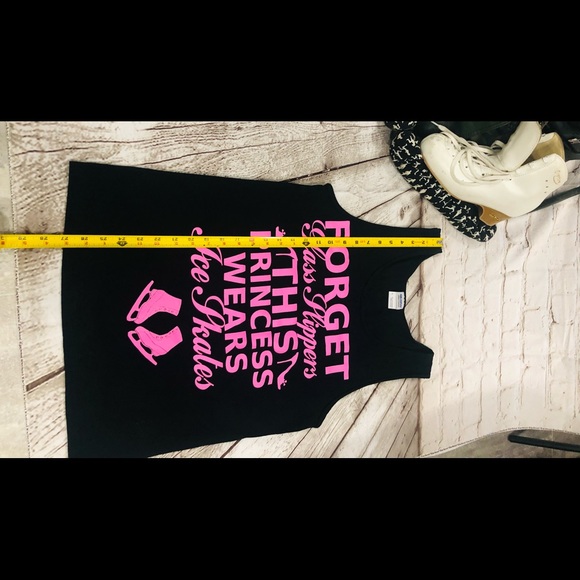 🔥Gildan🔥Tank Top🔥Forget Glass Slippers This Princess …🔥 - Picture 3 of 10
